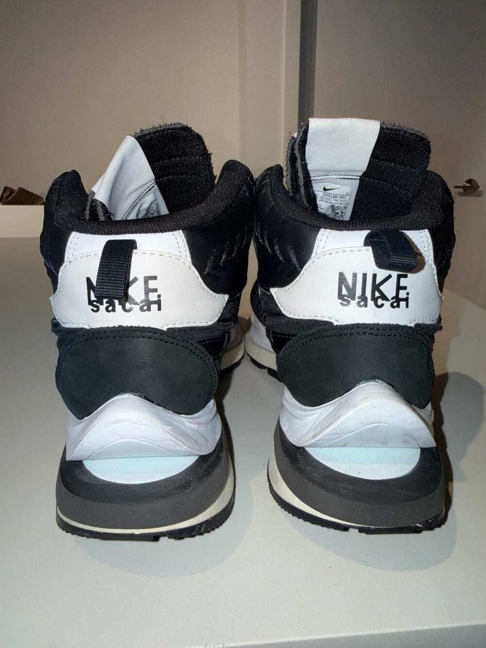 Nike x sacai x Jean Paul Gaultier VaporWaffle Black Size 10 - Picture 5 of 10